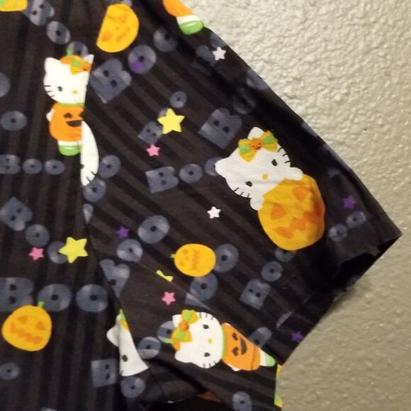 Hello Kitty Medium Scrub Top 100% Cotton Black Fall Halloween Pumpkin Boo - Picture 4 of 10